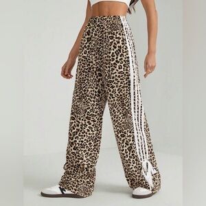 Cheetah pants